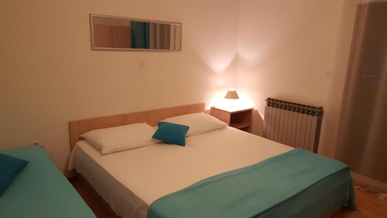 Apartmani Antunovic พอดโกรา ภายนอก รูปภาพ