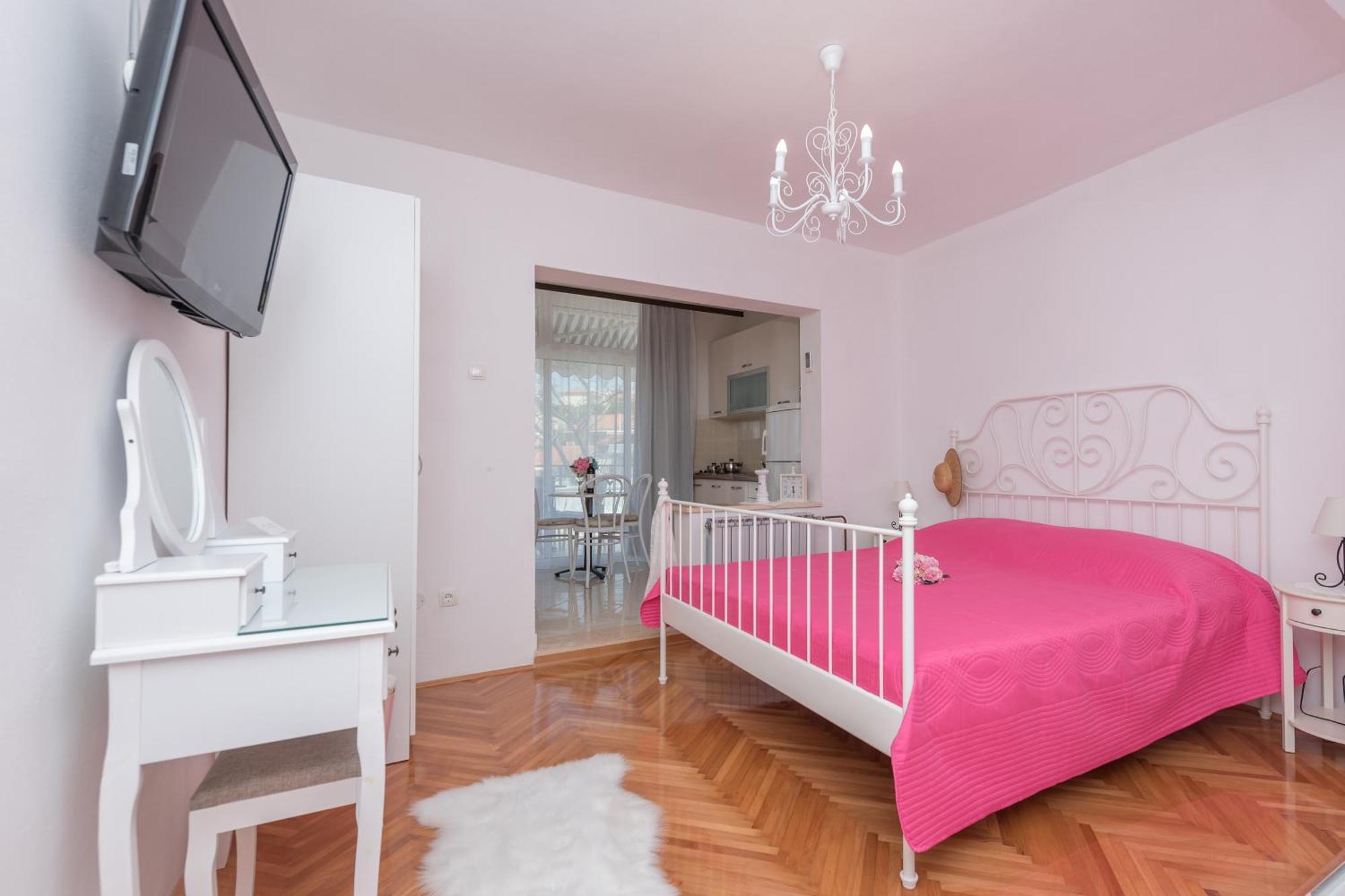 Apartmani Antunovic พอดโกรา ภายนอก รูปภาพ