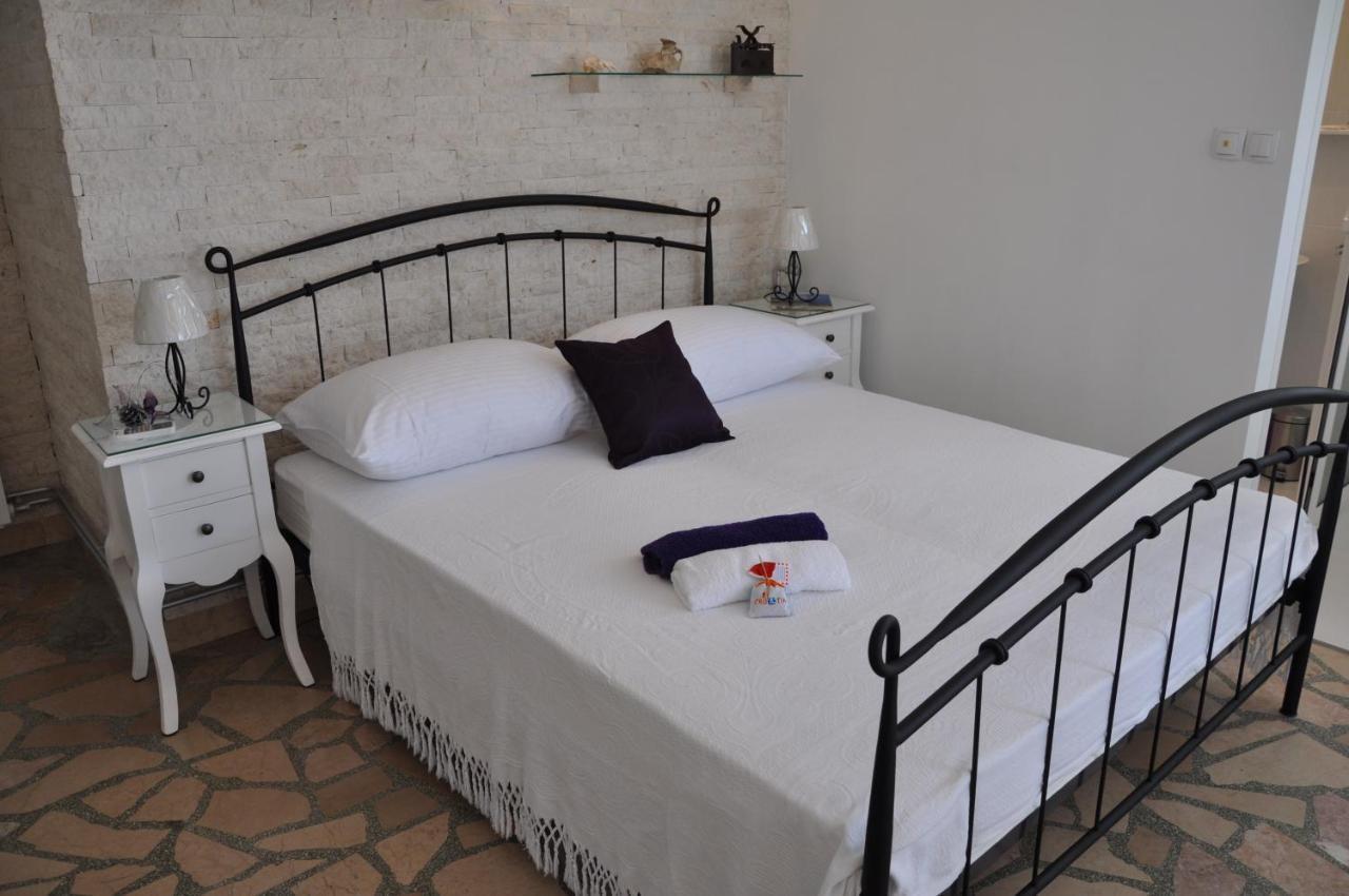 Apartmani Antunovic พอดโกรา ภายนอก รูปภาพ