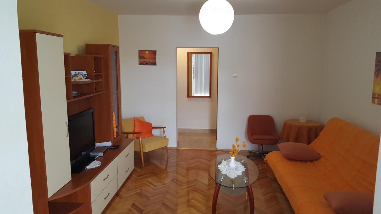 Apartmani Antunovic พอดโกรา ภายนอก รูปภาพ