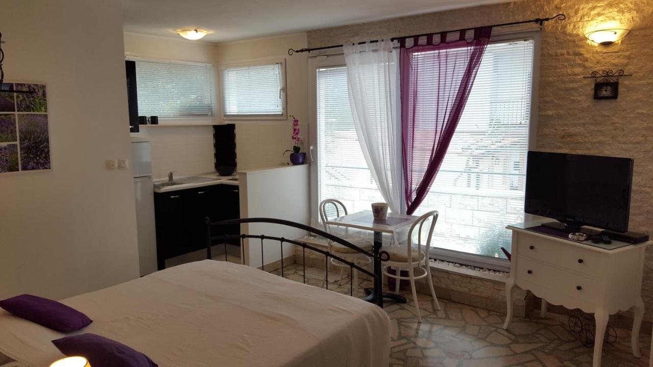 Apartmani Antunovic พอดโกรา ภายนอก รูปภาพ