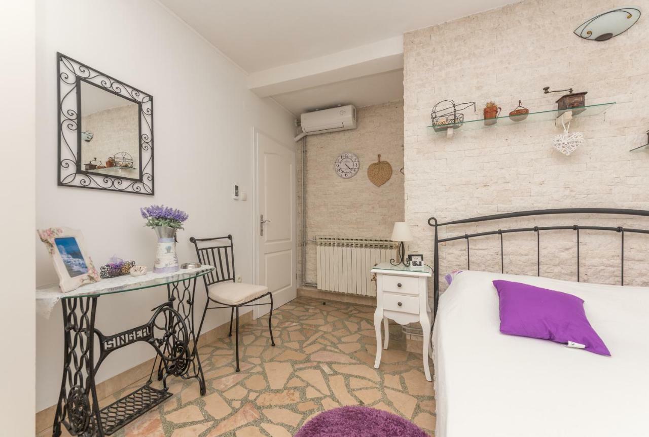 Apartmani Antunovic พอดโกรา ภายนอก รูปภาพ
