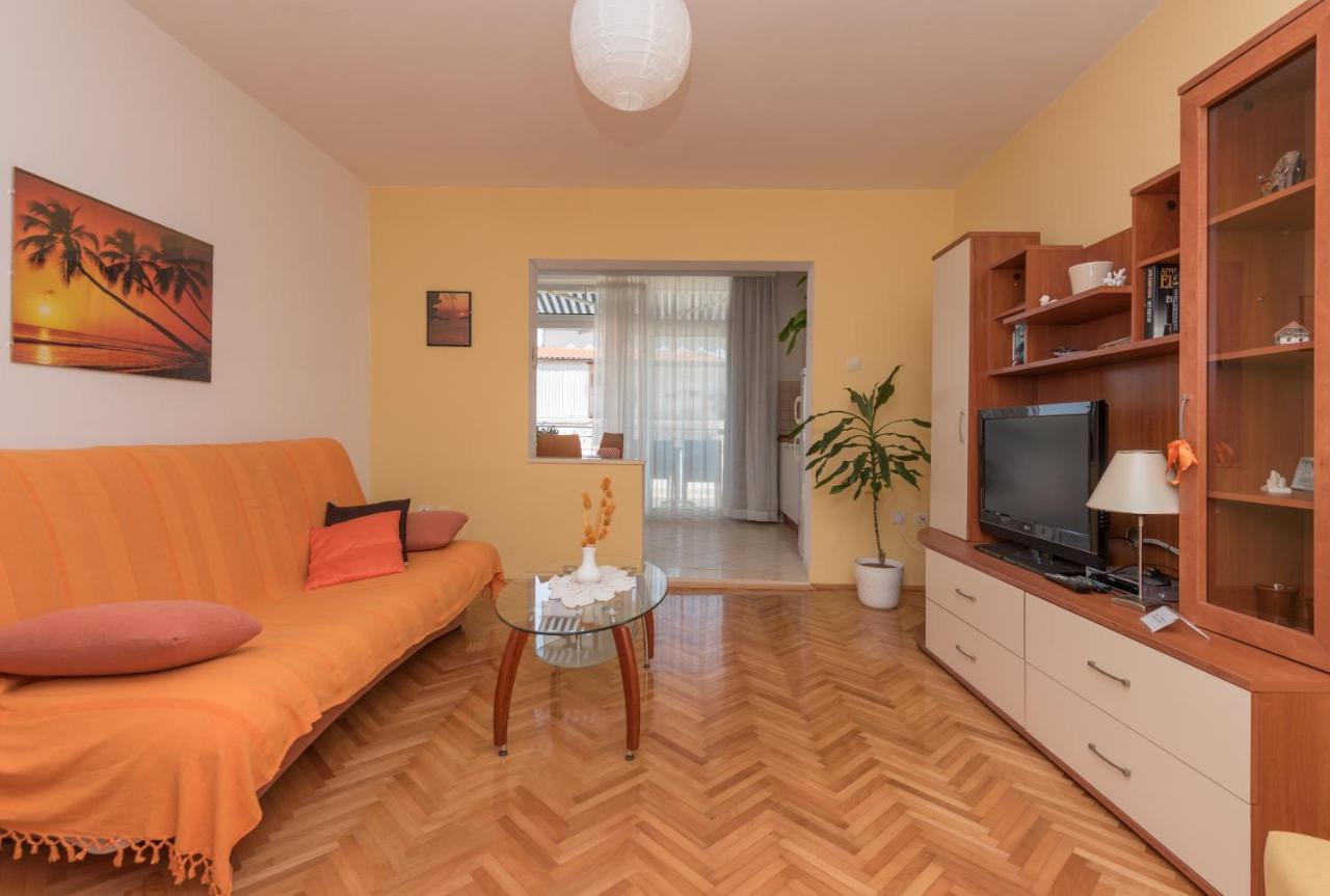 Apartmani Antunovic พอดโกรา ภายนอก รูปภาพ