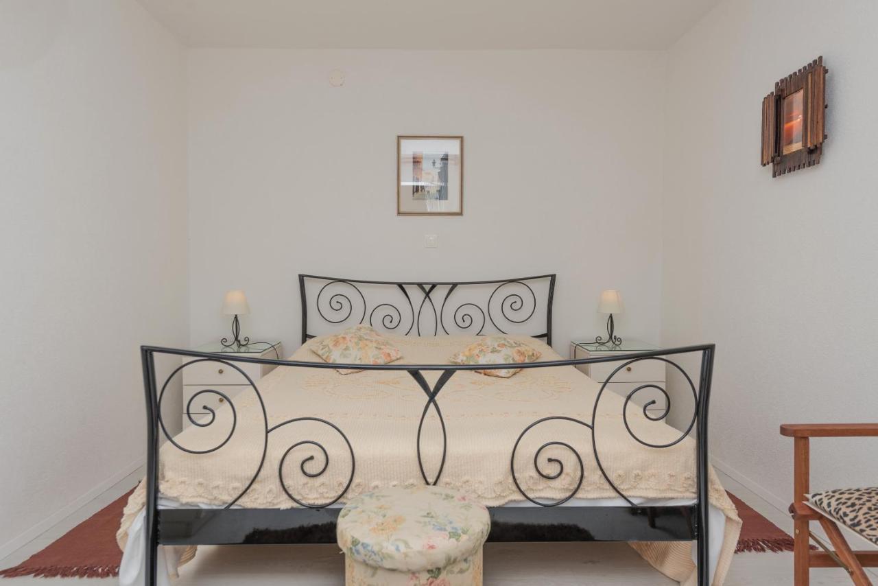 Apartmani Antunovic พอดโกรา ภายนอก รูปภาพ
